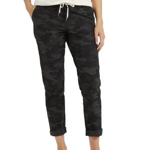 Vuori Camo Pants